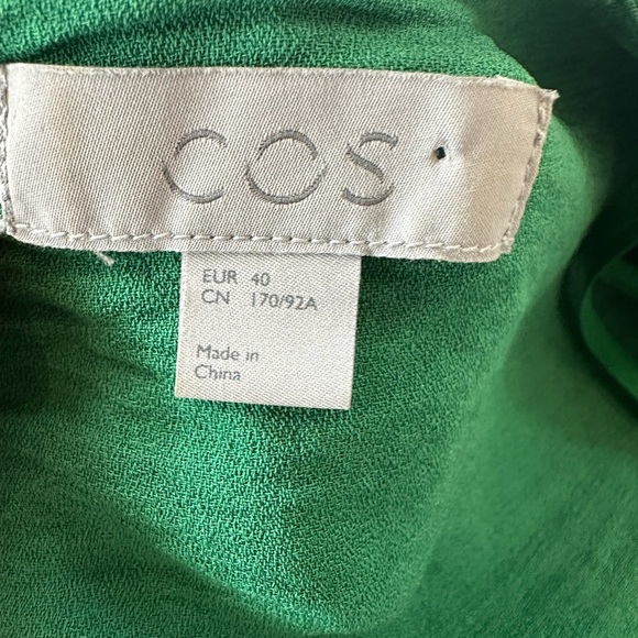 COS Soft Pleat A-line Dress in Green - Picture 12 of 14